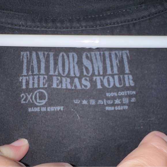 Taylor Swift The Eras Tour Black Graphic Photo Collage Concert Tee Women’s 2XL - Picture 5 of 9